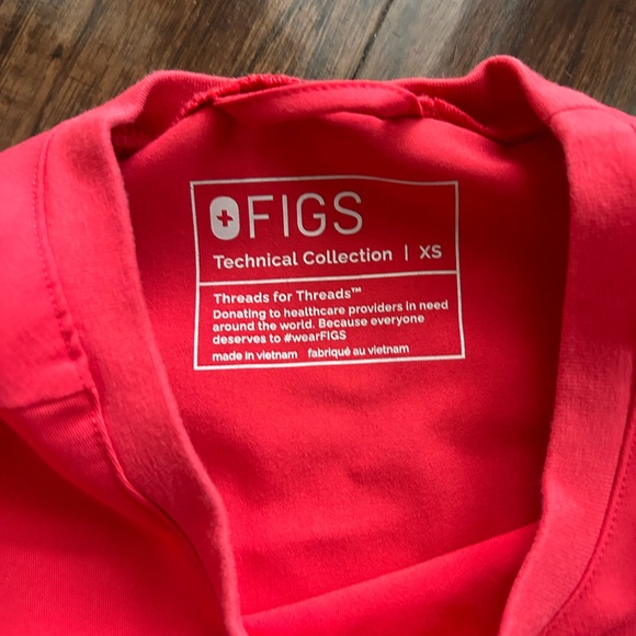 Figs Red Long Sleeve Scrubs - Picture 8 of 9